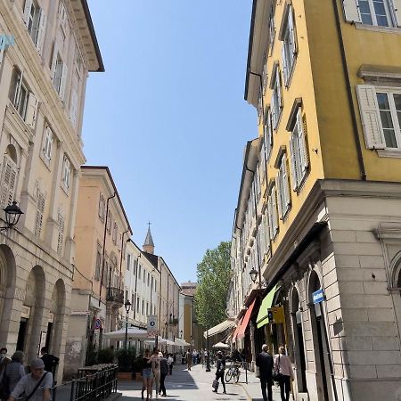 Cavana 3 Tirabora Short Rent Apartment Trieste Exterior photo