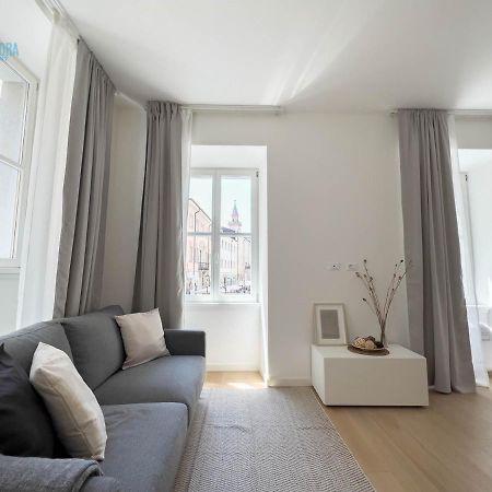 Cavana 3 Tirabora Short Rent Apartment Trieste Exterior photo