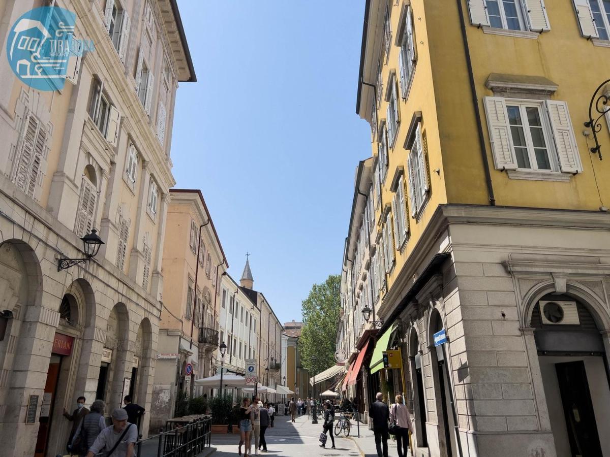 Cavana 3 Tirabora Short Rent Apartment Trieste Exterior photo