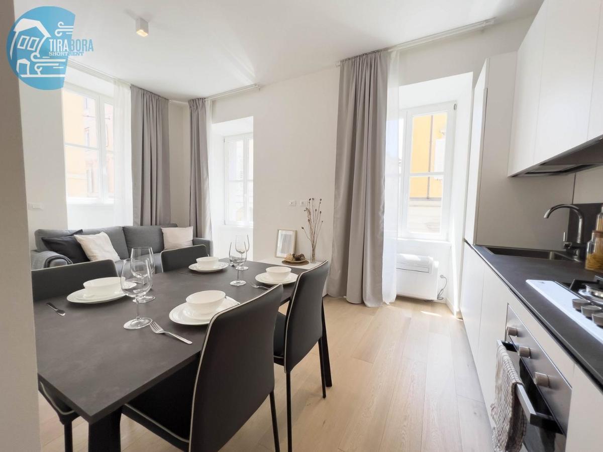 Cavana 3 Tirabora Short Rent Apartment Trieste Exterior photo