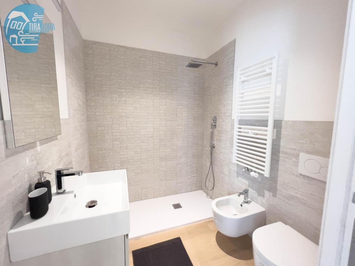 Cavana 3 Tirabora Short Rent Apartment Trieste Exterior photo